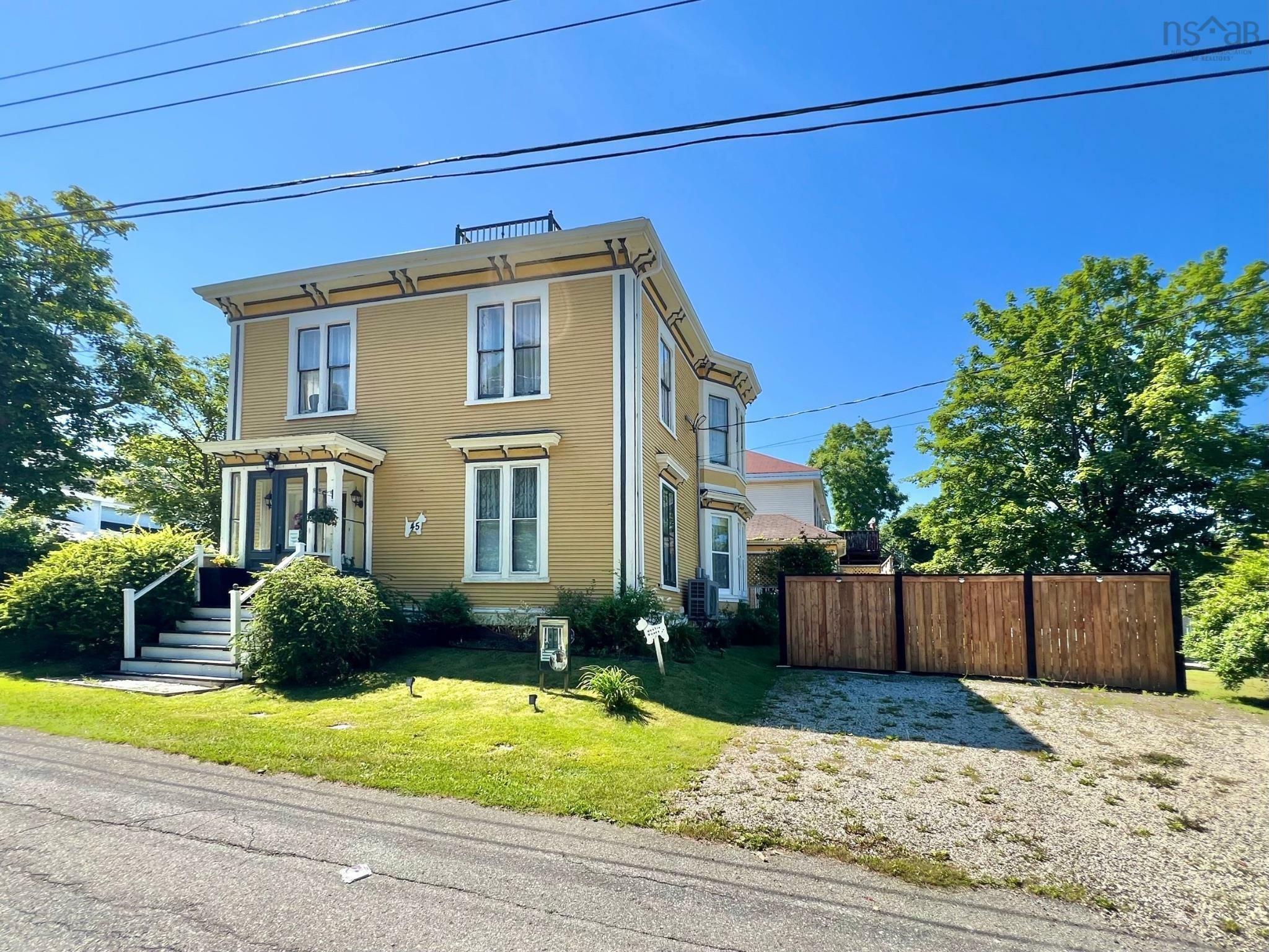 Photo de la propriété: 45 Alma Street NS B5A 3G7