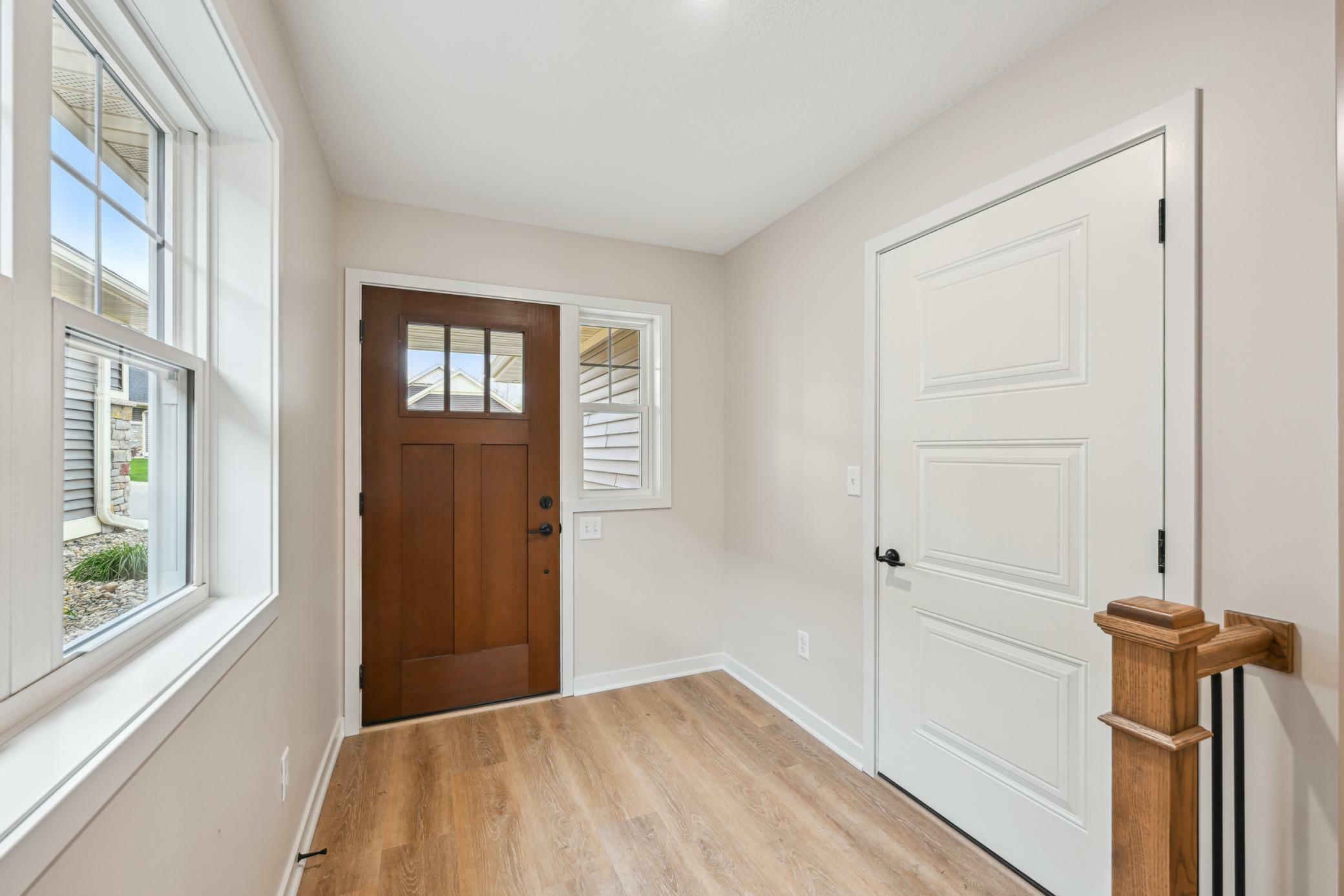Property Photo: 1002 Sunrise Circle MN 55325