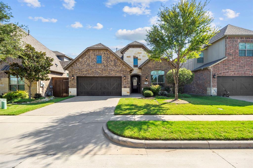 Property Photo: 2708 Deansbrook Drive TX 75093