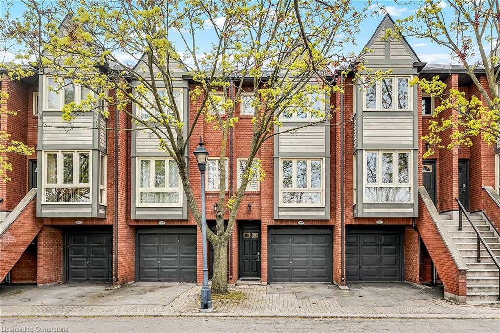 Property Photo: 895 Maple Avenue 304 ON L7S 2H7