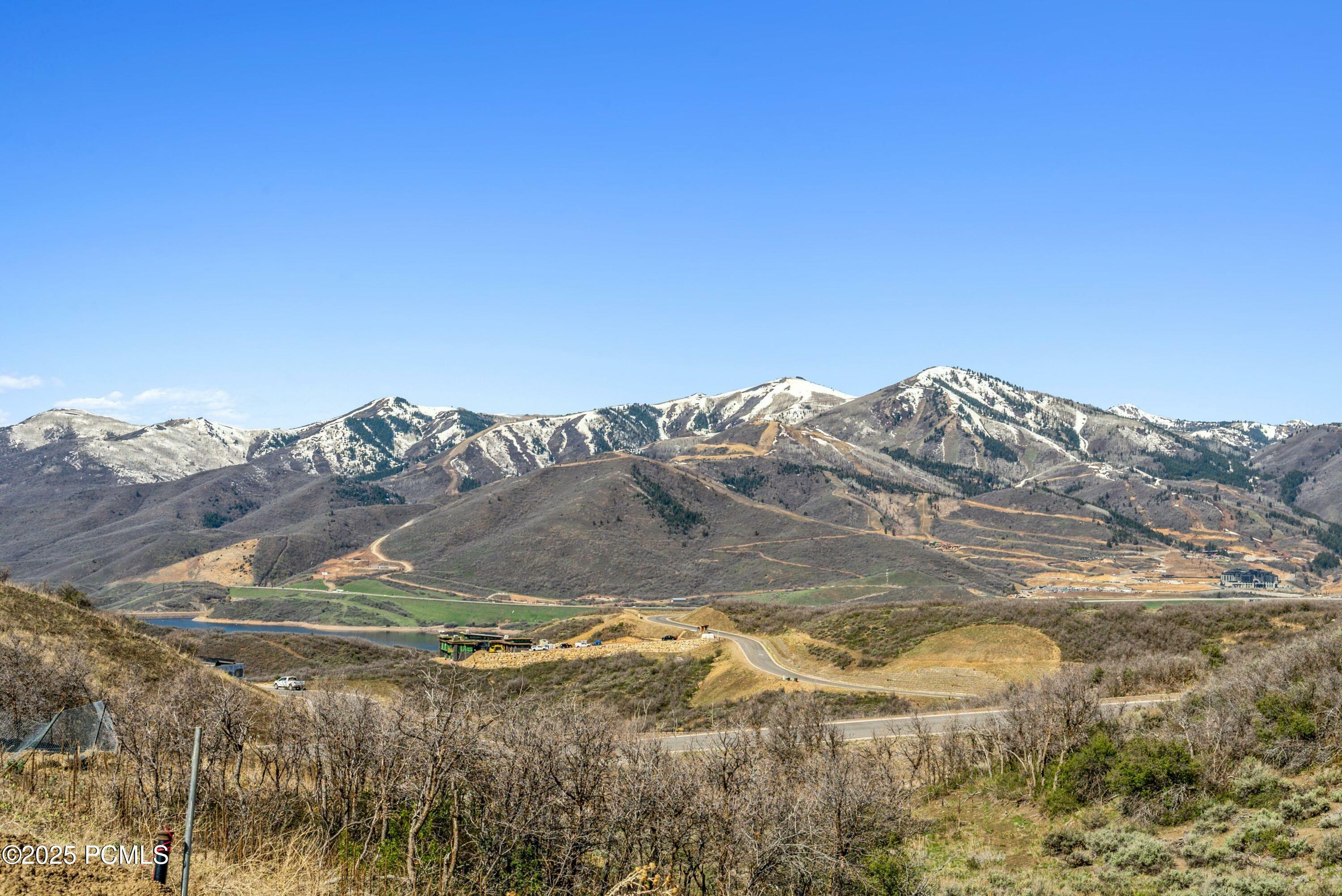 Property Photo: 9315 N Daybreak Circle UT 84036
