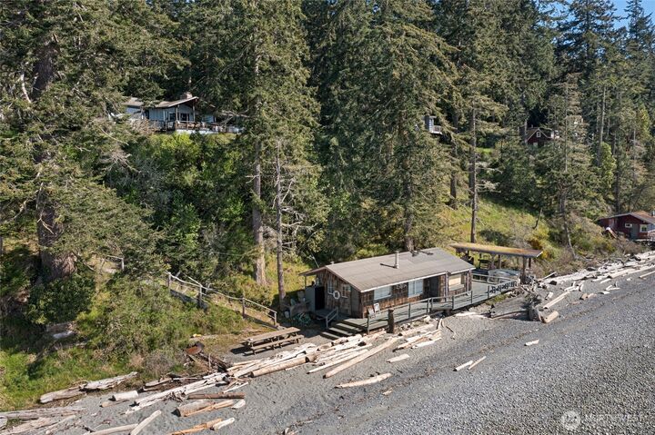 230  Gem Farm Lane  Lopez Island WA 98261 photo