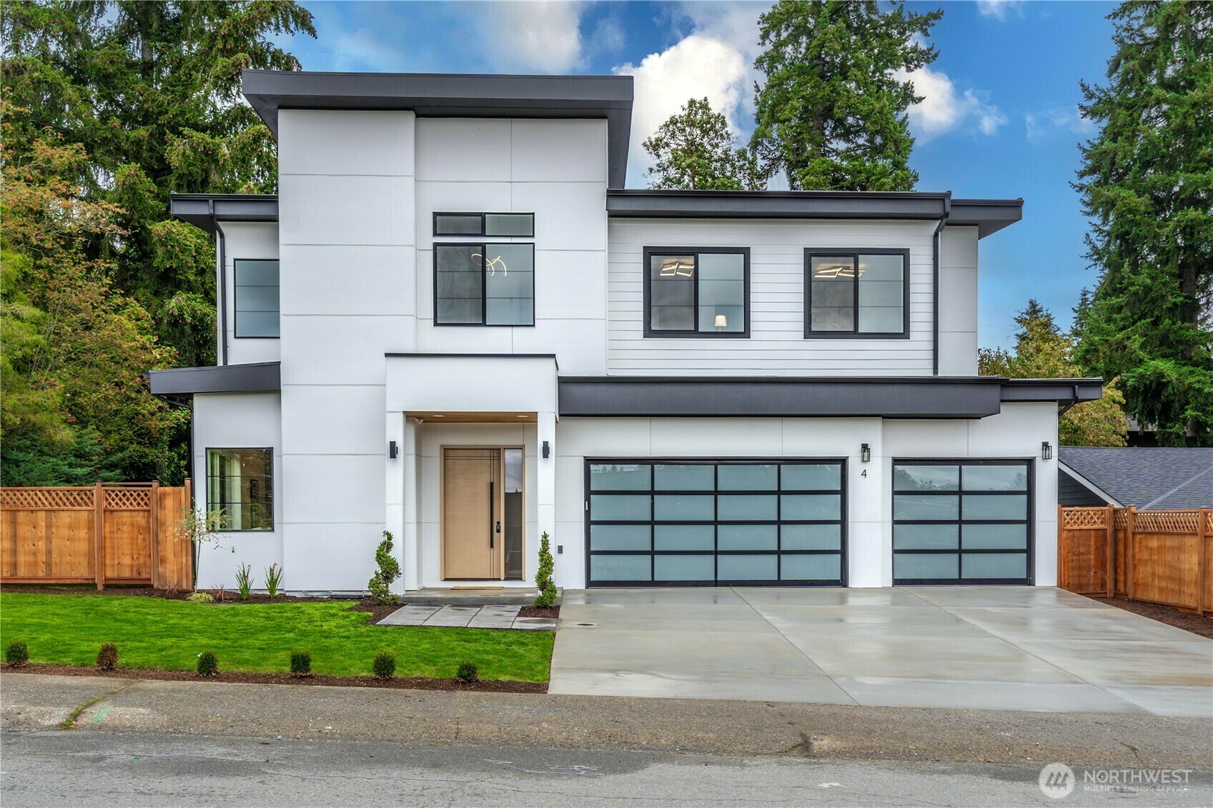 Property Photo: 2 151st Place SE WA 98007