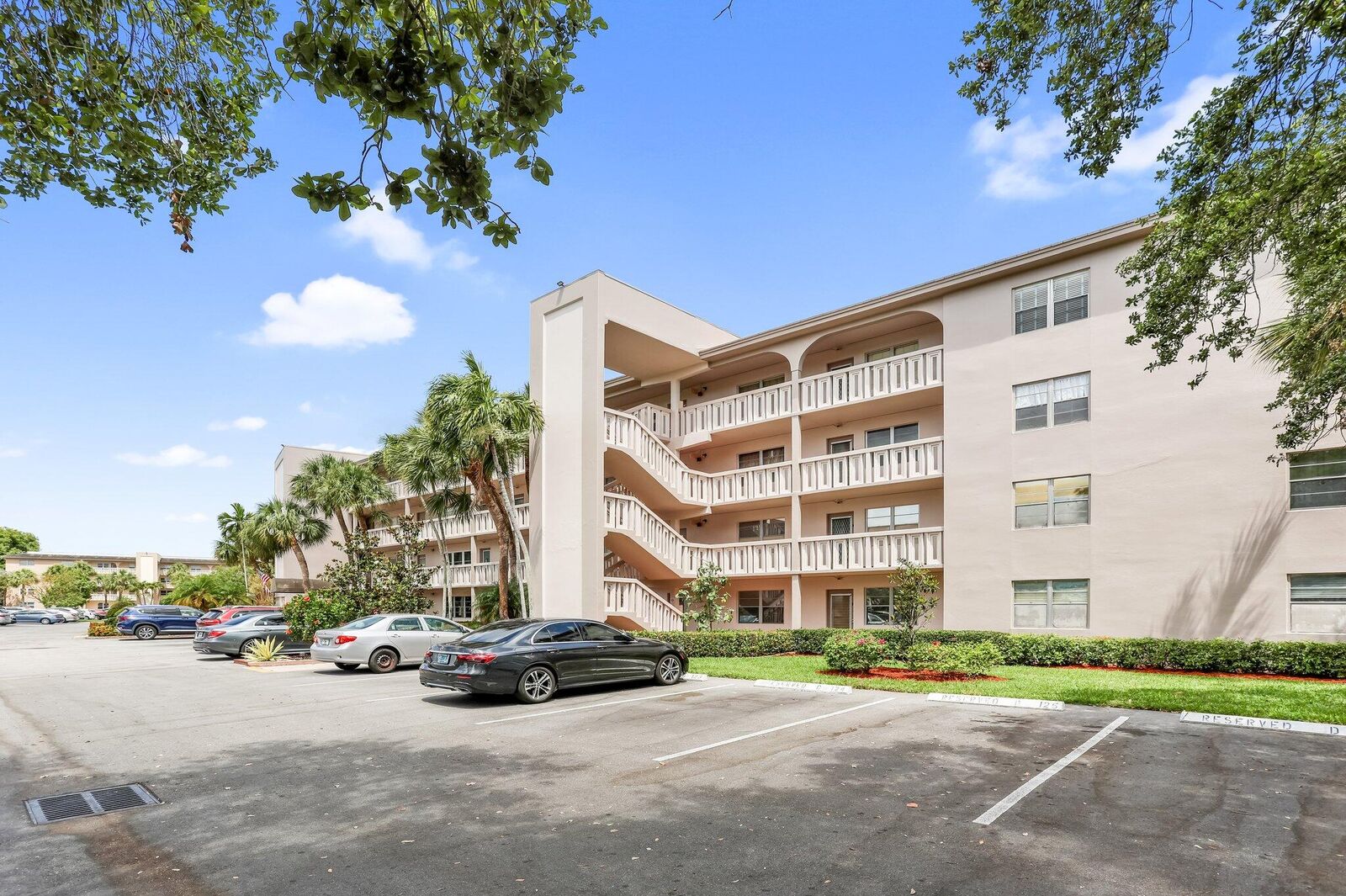 Property Photo:  3304 Aruba Way D2  FL 33066 