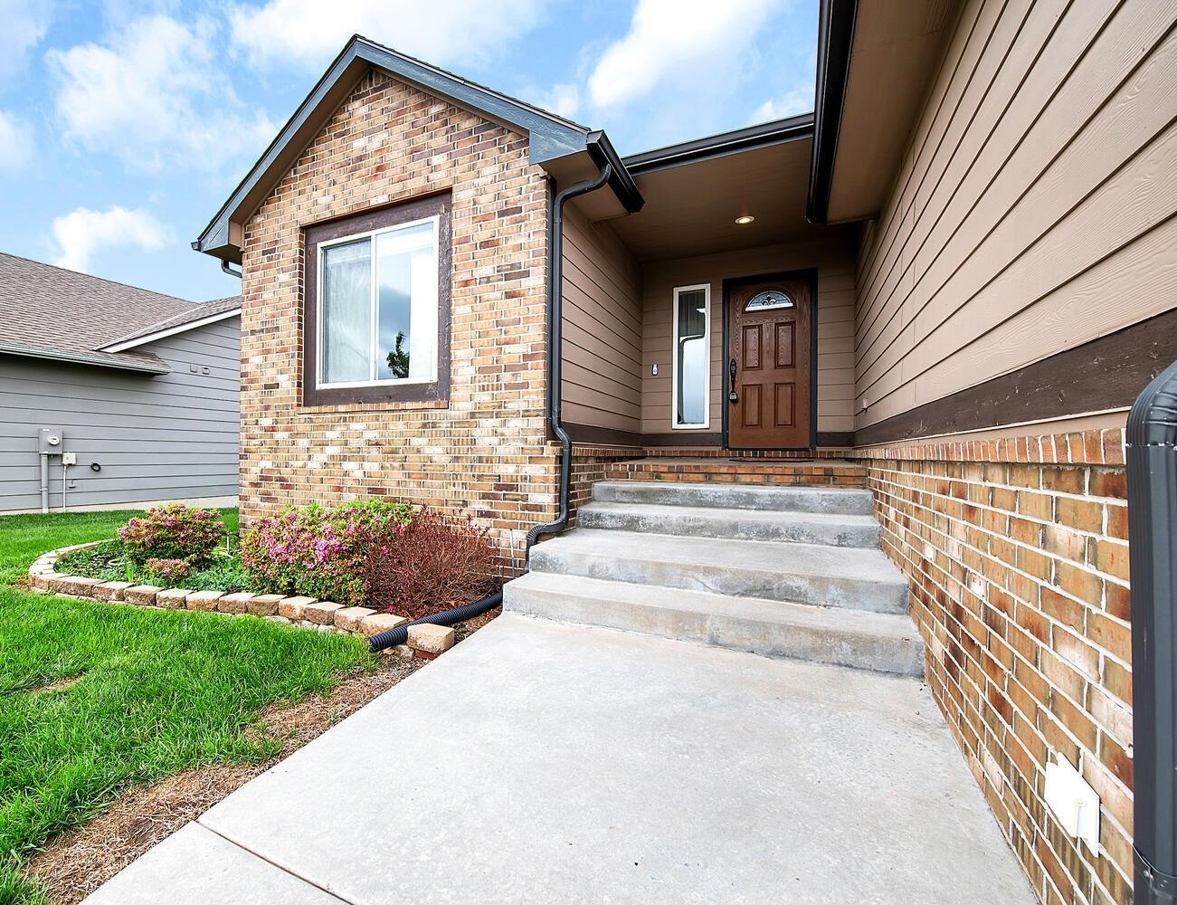 Property Photo: 4914 N Marblefalls Street KS 67219