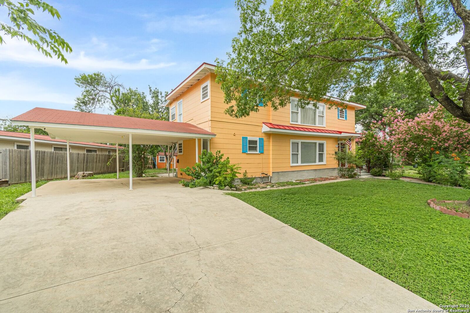 Property Photo:  416 Alexander Hamilton  TX 78228 