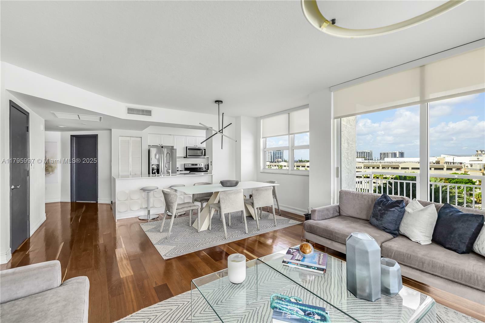 Property Photo: 19501 NW Country Club Dr 613 FL 33180