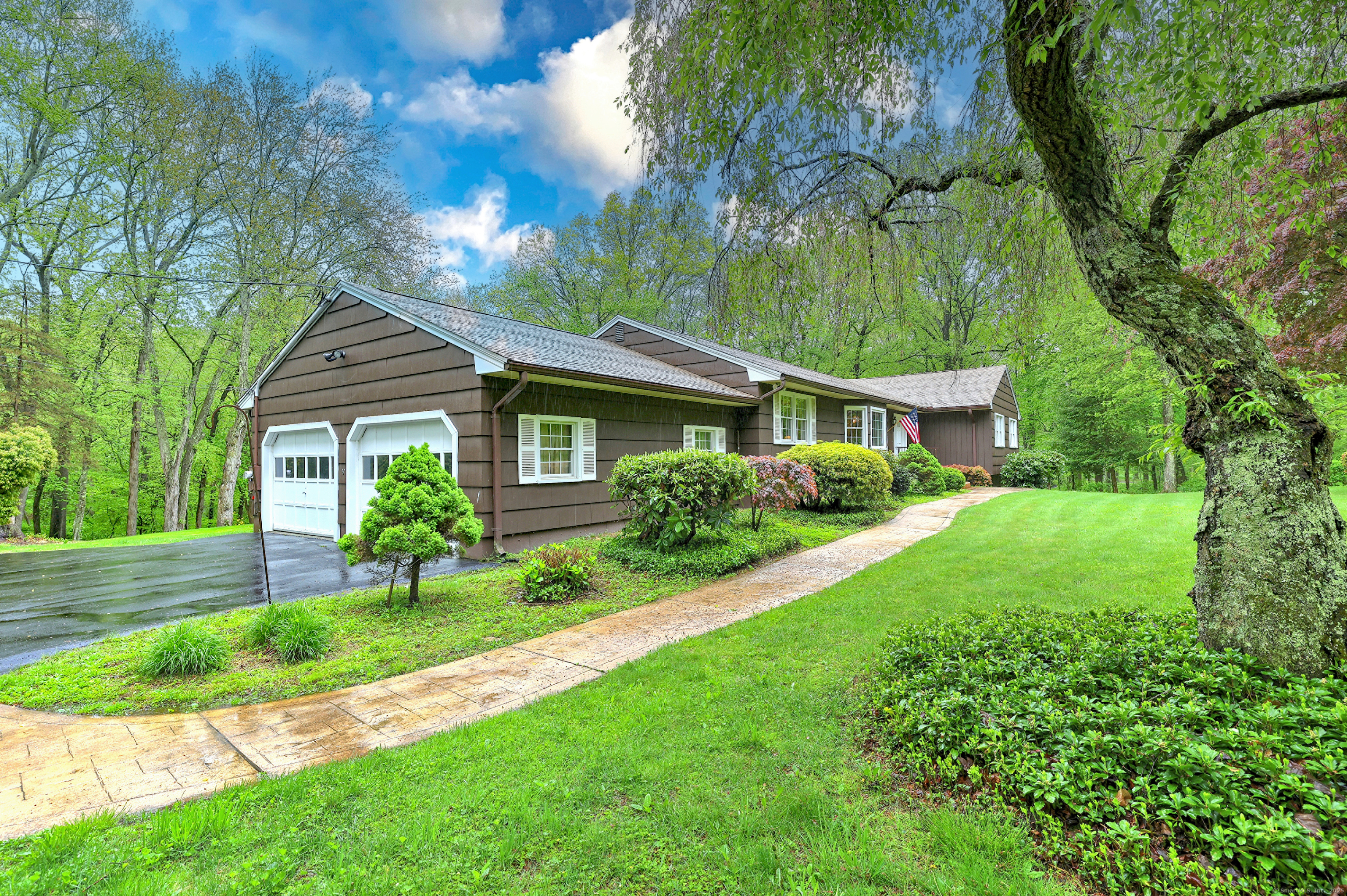 Property Photo: 119 Pease Road CT 06525