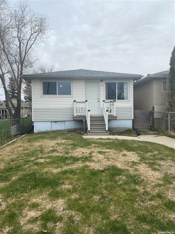 519 Halifax Street  Regina SK S4R 1T5 photo