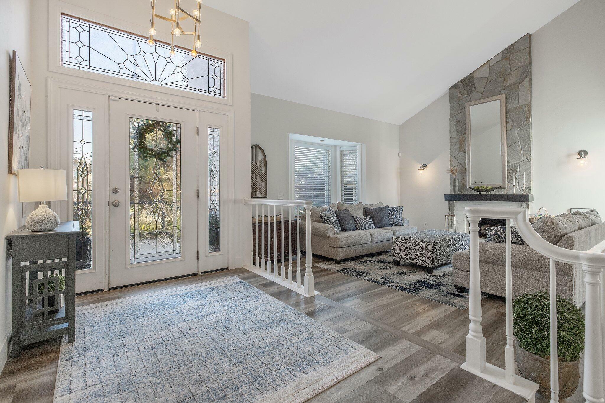 Property Photo: 3944 W Grove Ct Court CA 93291