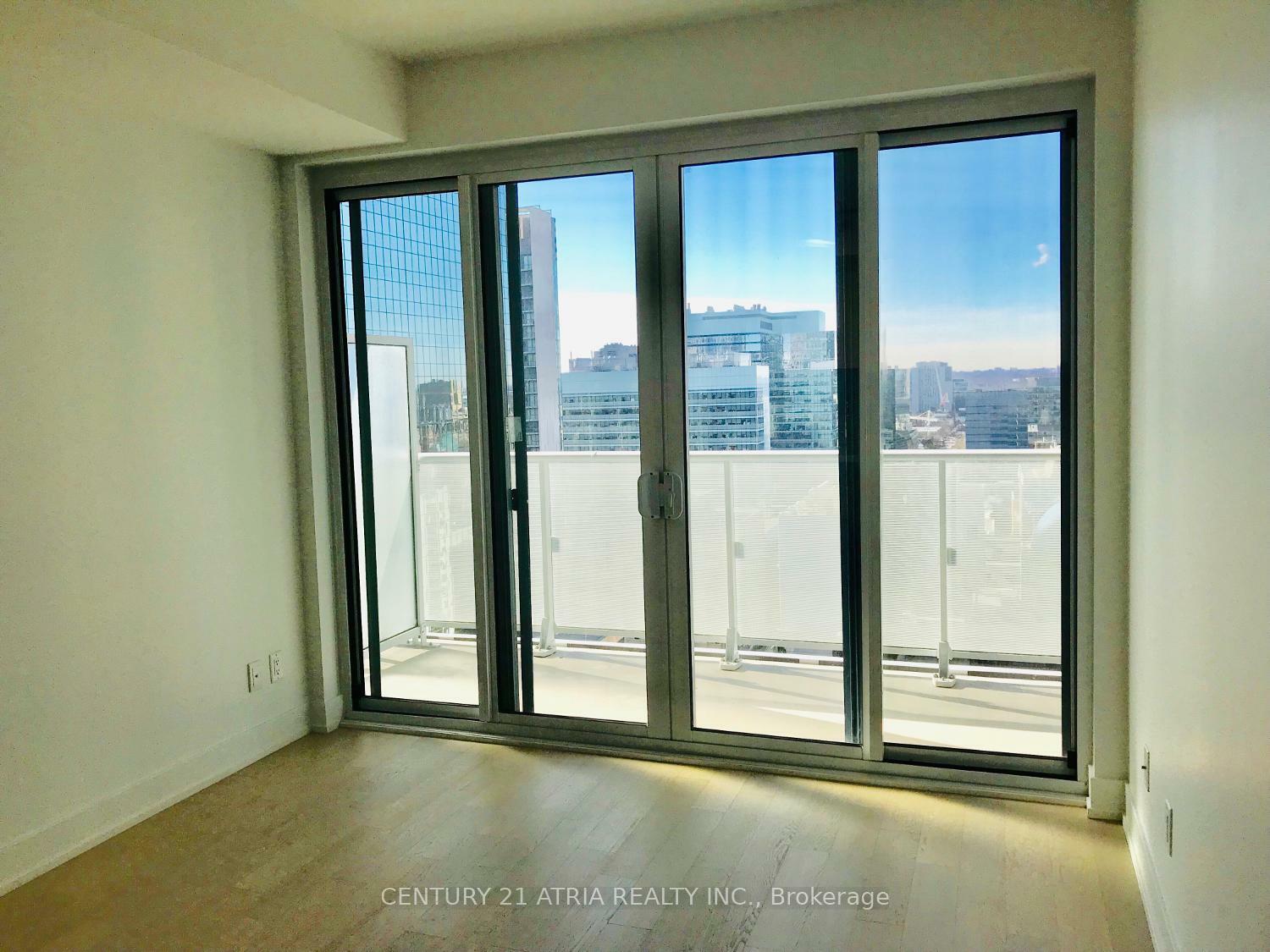 Property Photo: 7 Grenville Street 2512 ON M4Y 0E9