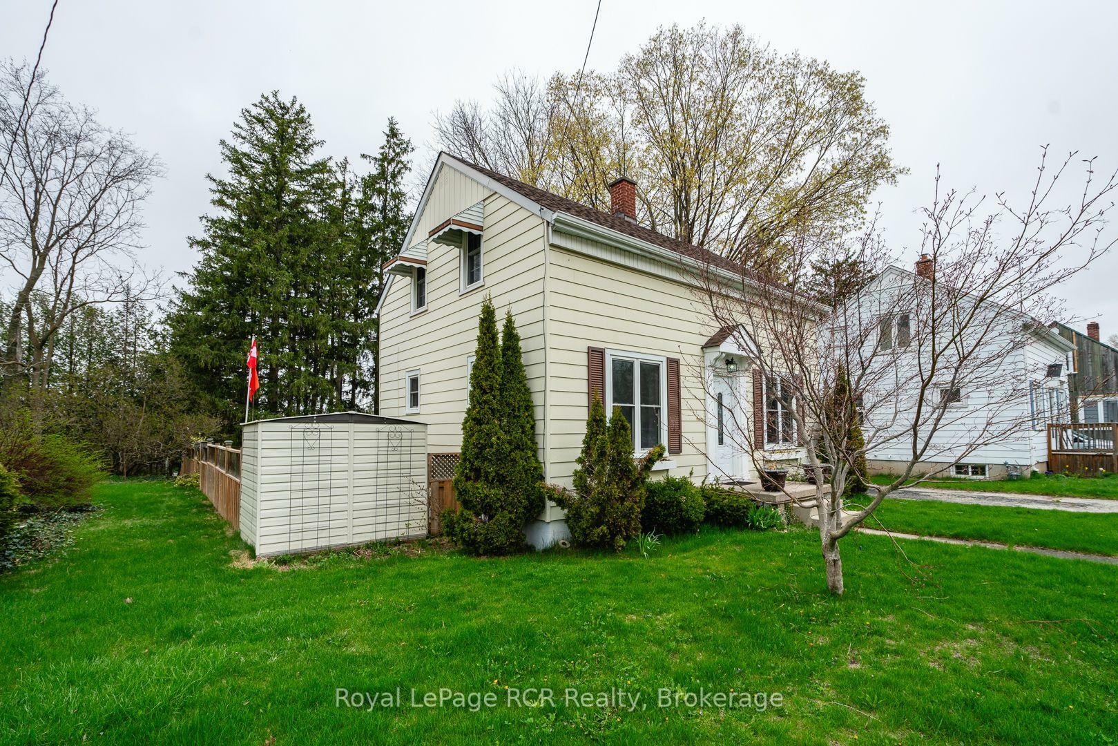Property Photo: 82 7th Street ON N4N 1G4