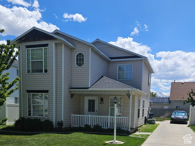 Property Photo:  847 W 250 N  UT 84660 