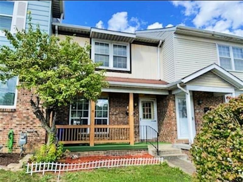Property Photo: 119 E Pike St PA 15317