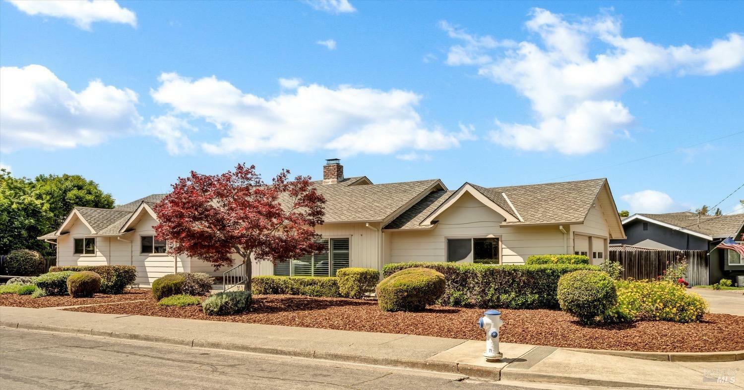 Property Photo: 3725 Evergreen Road CA 95405