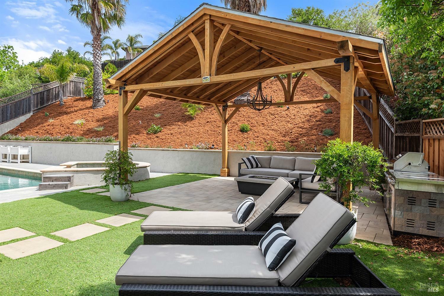 Property Photo: 1402 Ignacio Boulevard CA 94949