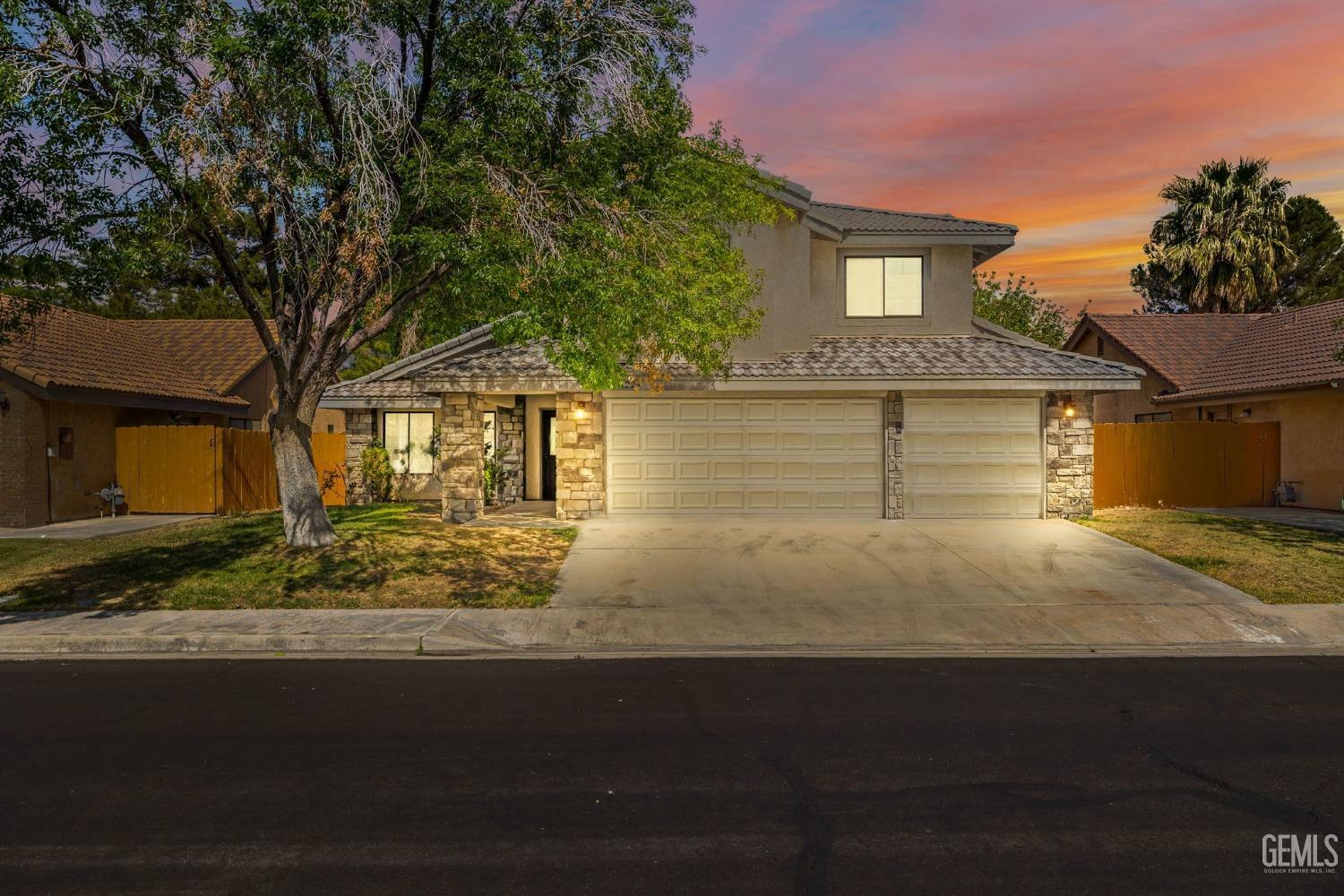 1224 N Mayflower Circle  Ridgecrest CA 93555 photo
