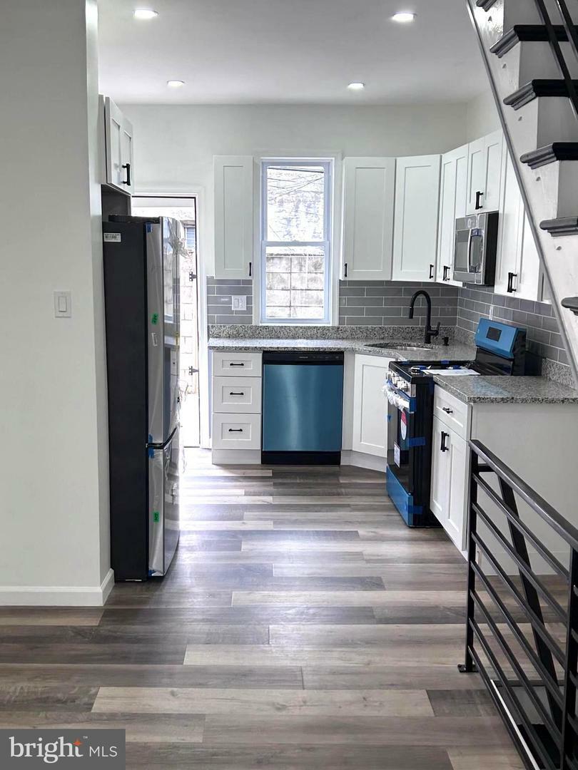 Property Photo: 1729 S Ringgold Street PA 19145