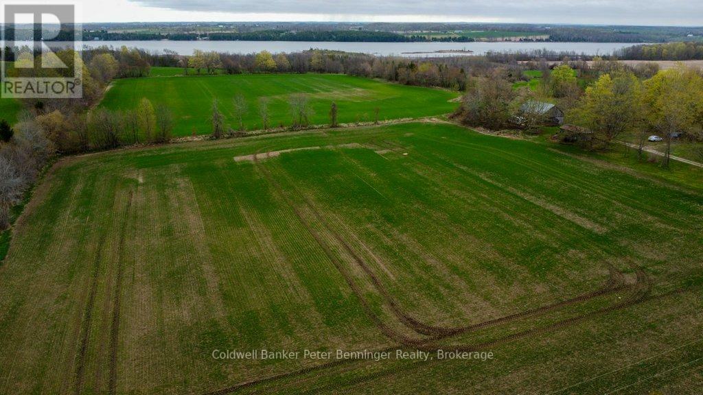 Property Photo:  252 5 Sideroad North  ON N0H 2C5 