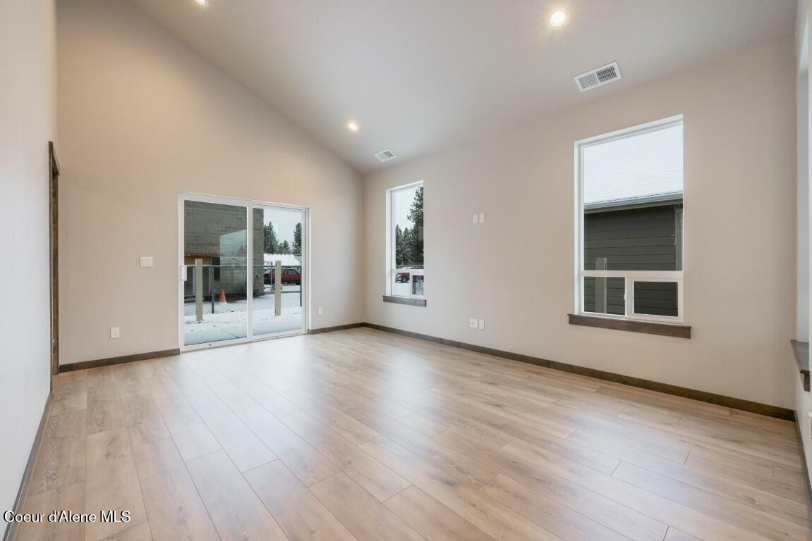 Property Photo: 8444 N Snowflake Ln ID 83835