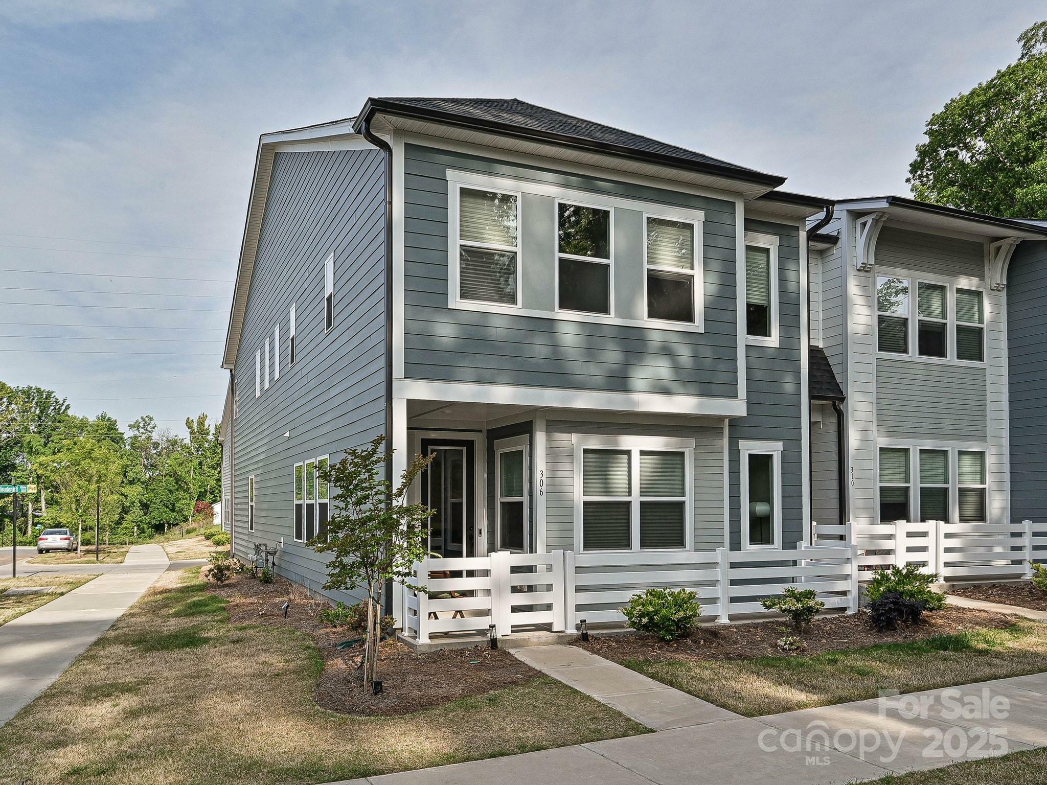 Property Photo: 306 Cloudcroft Alley NC 28217