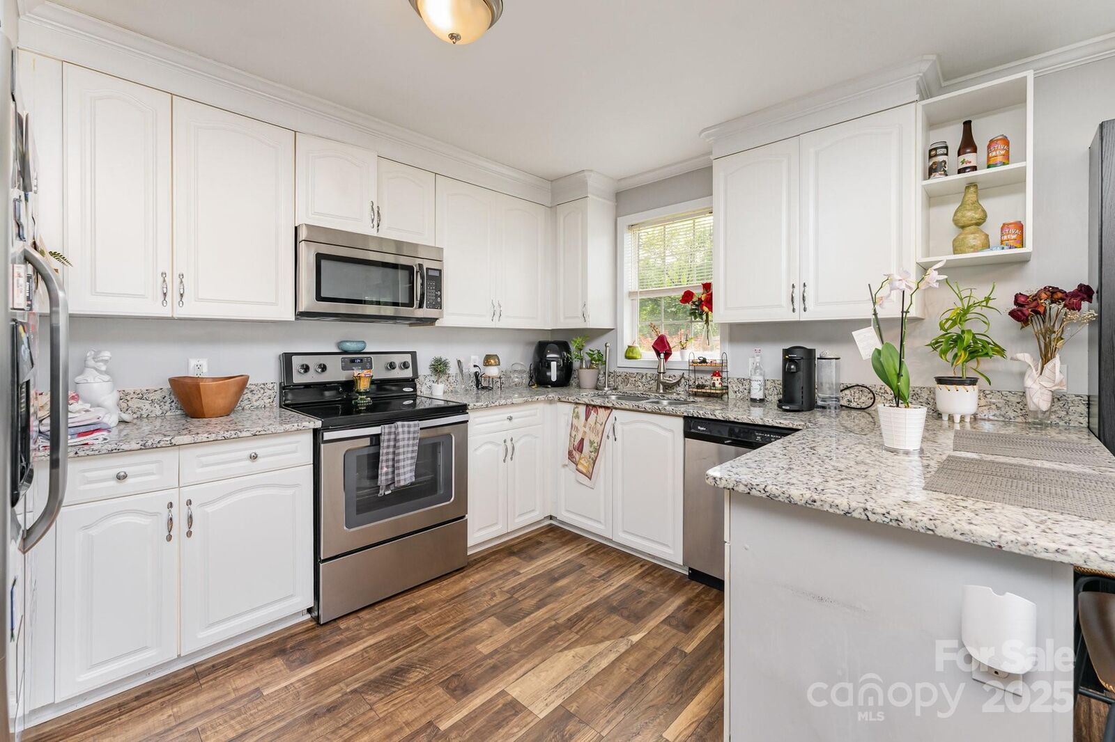 Property Photo:  201 Easy Street  NC 28027