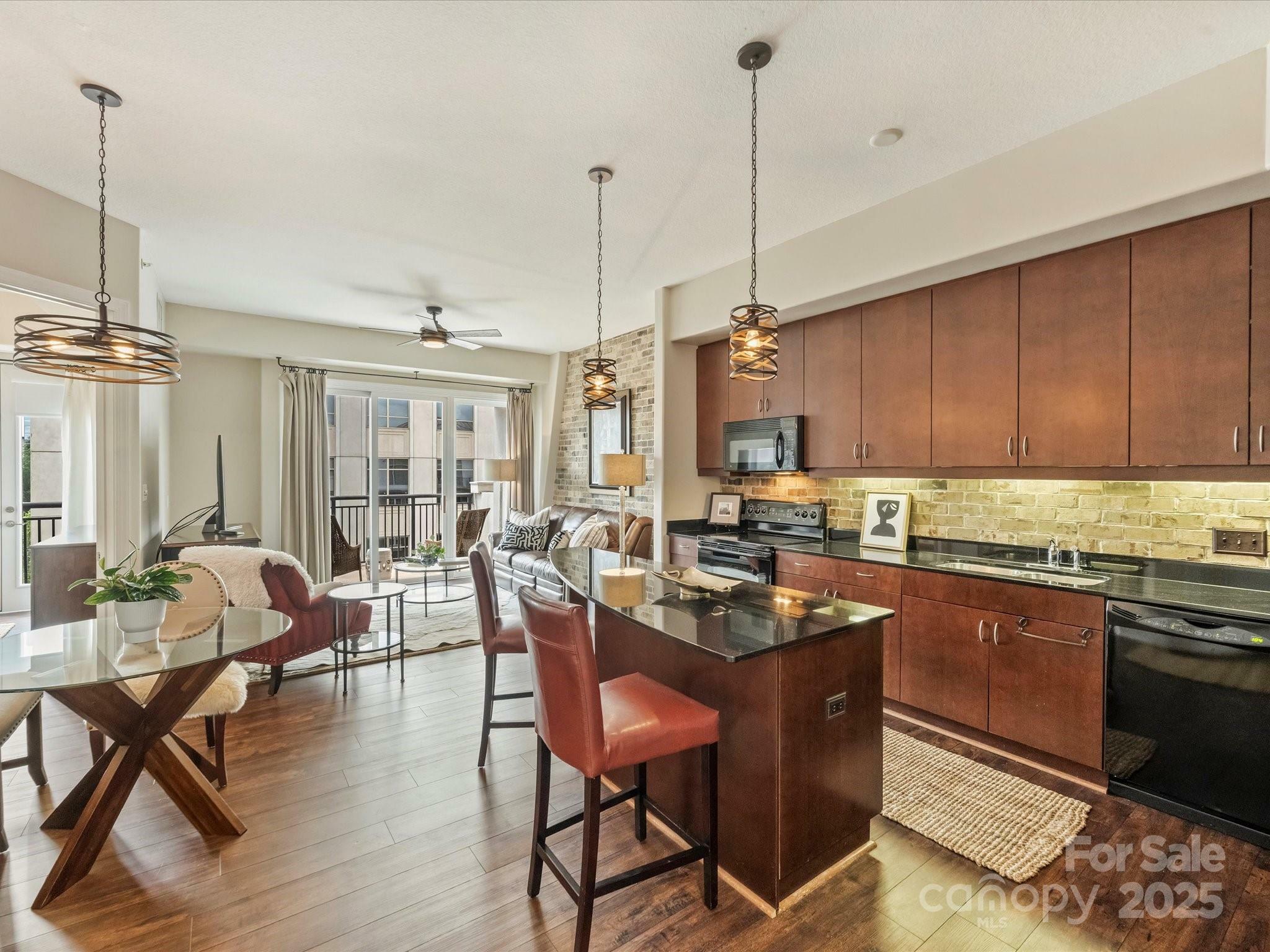 Property Photo: 4625 Piedmont Row Drive 701 NC 28210