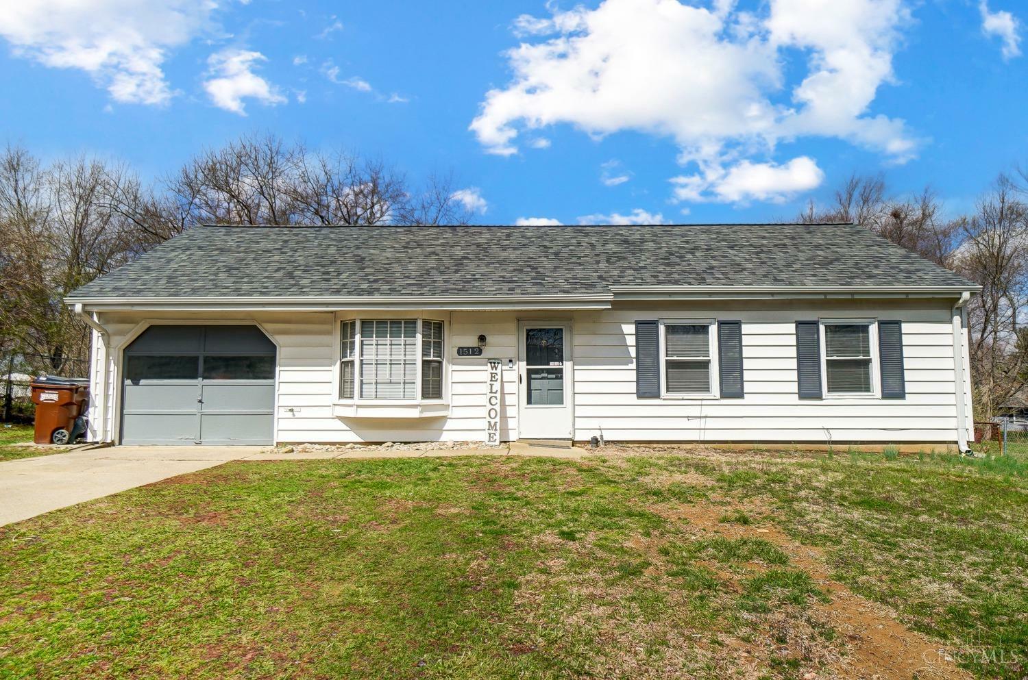 Property Photo: 1512 Rolling Knoll Drive OH 45140
