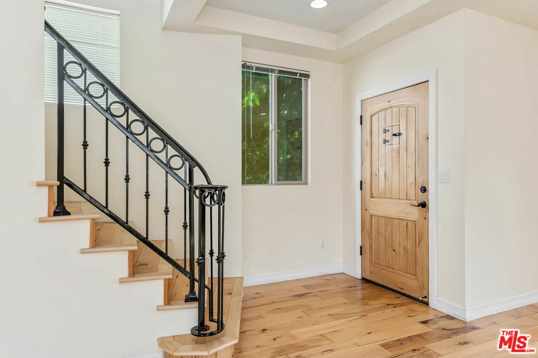 Property Photo: 2017 Butler Ave CA 90025