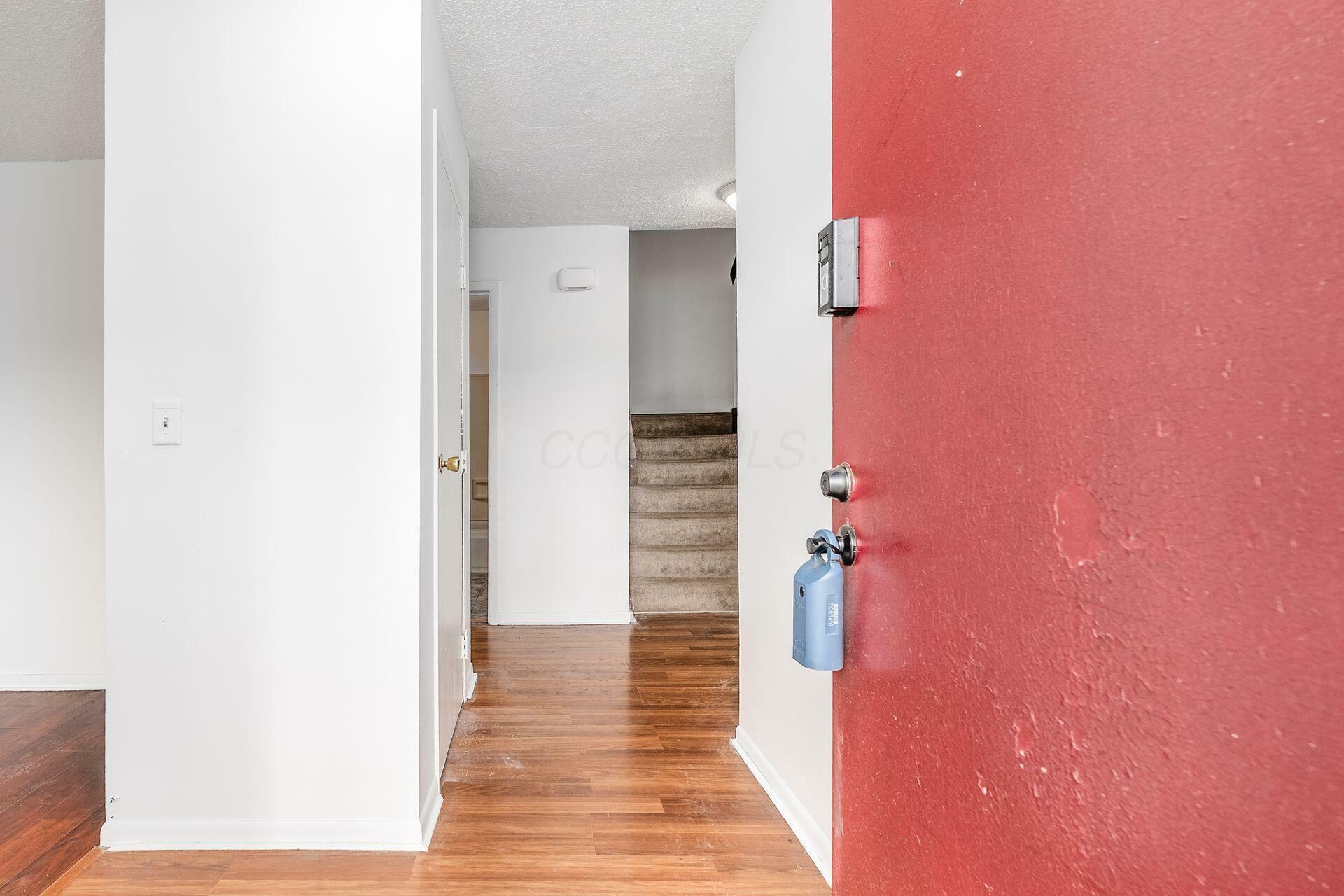 Property Photo: 6556 Centennial Drive OH 43068