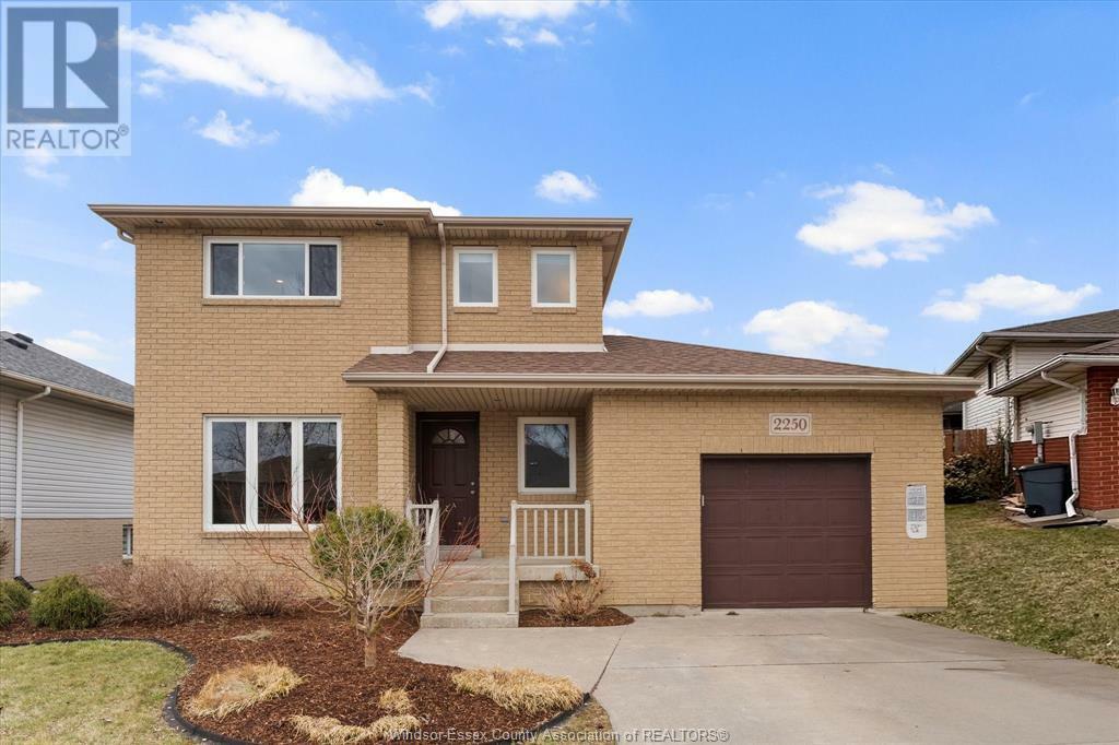 2250 California Avenue  Windsor ON N9B 3V5 photo