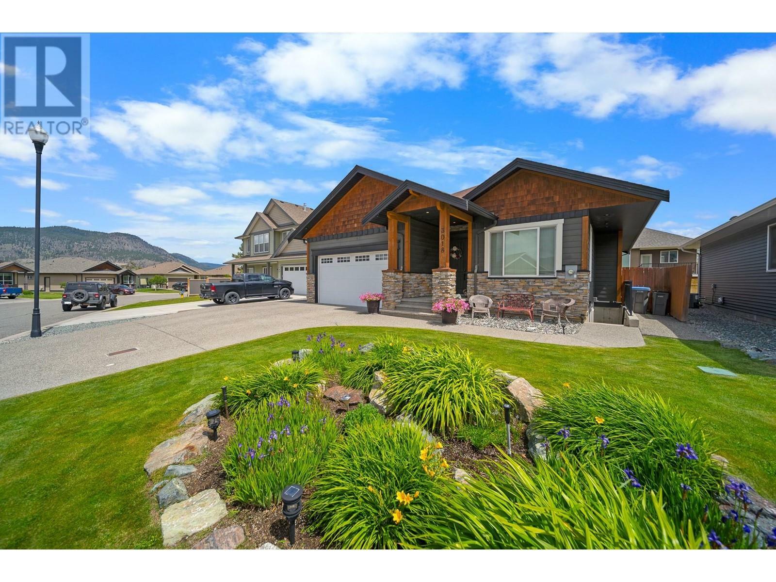 Property Photo: 3018 Hilton Drive BC V1K 0B2