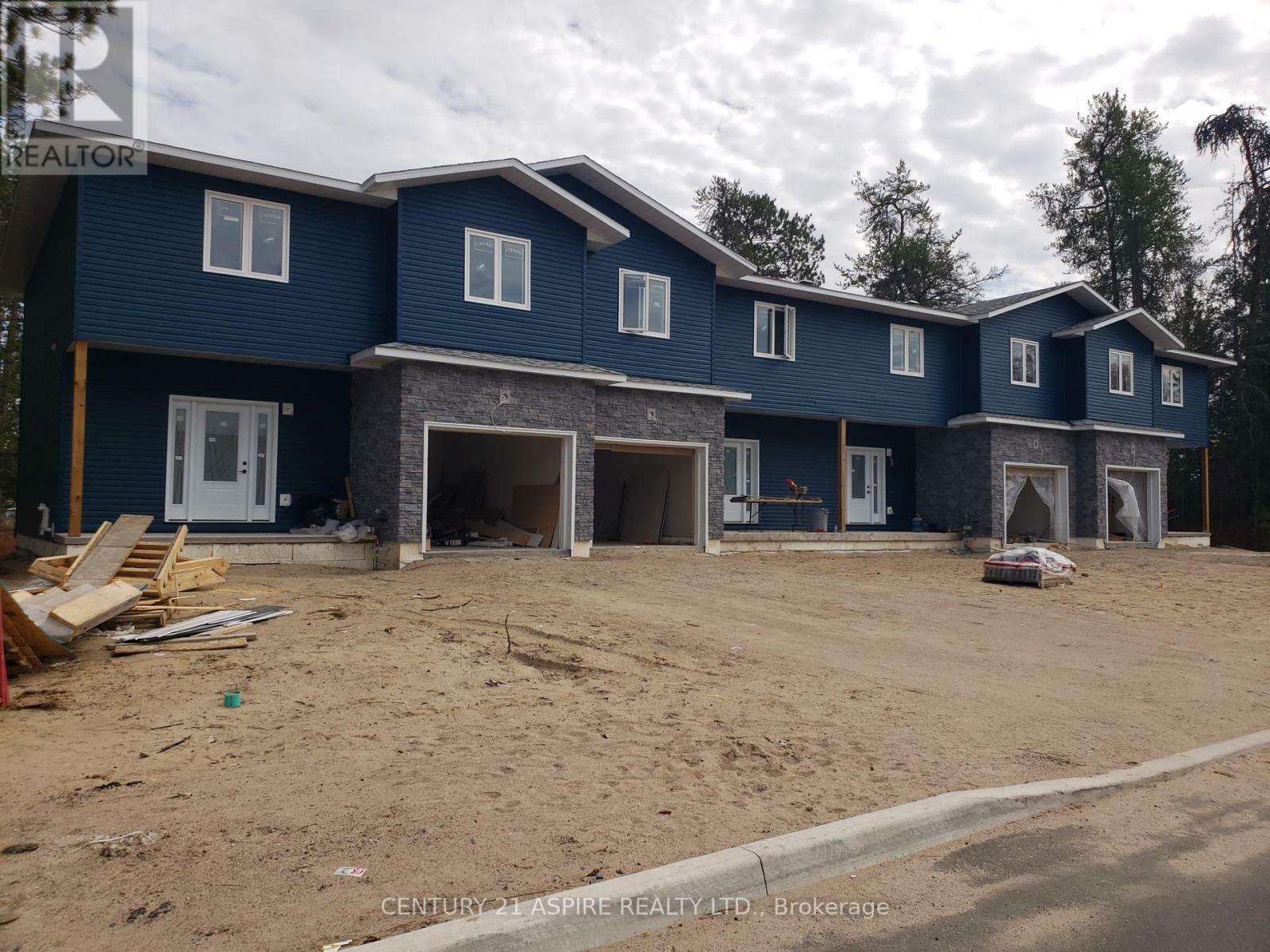 Photo de la propriété: 94A Frontenac Crescent ON K0J 1P0