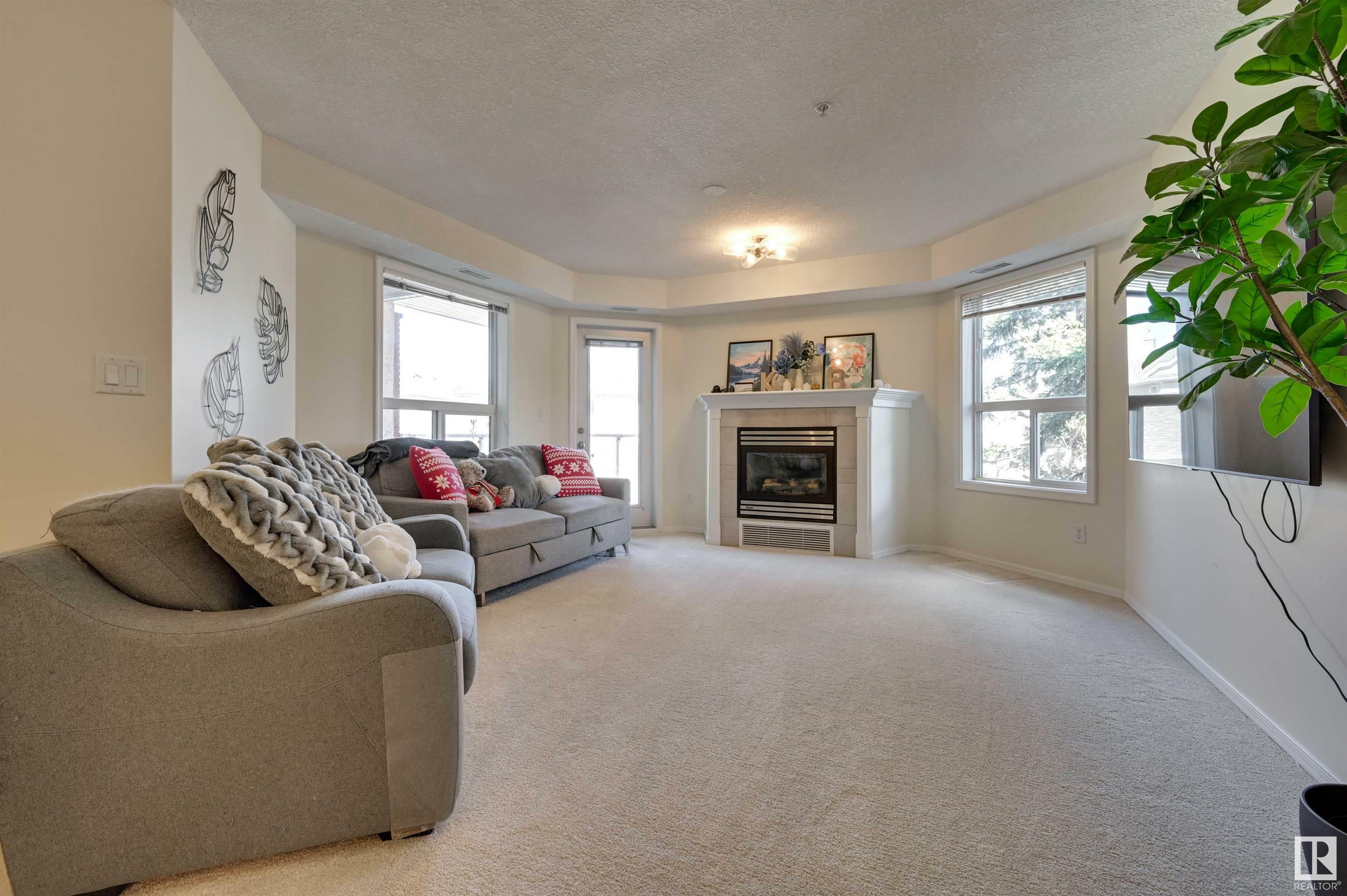 Property Photo: 9008 99 Avenue NW 223 AB T5H 4M6