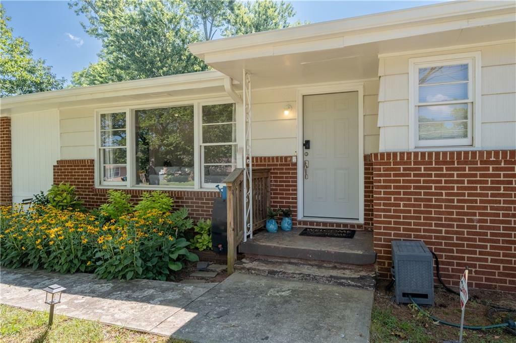 Property Photo: 2785 Toney Drive GA 30032