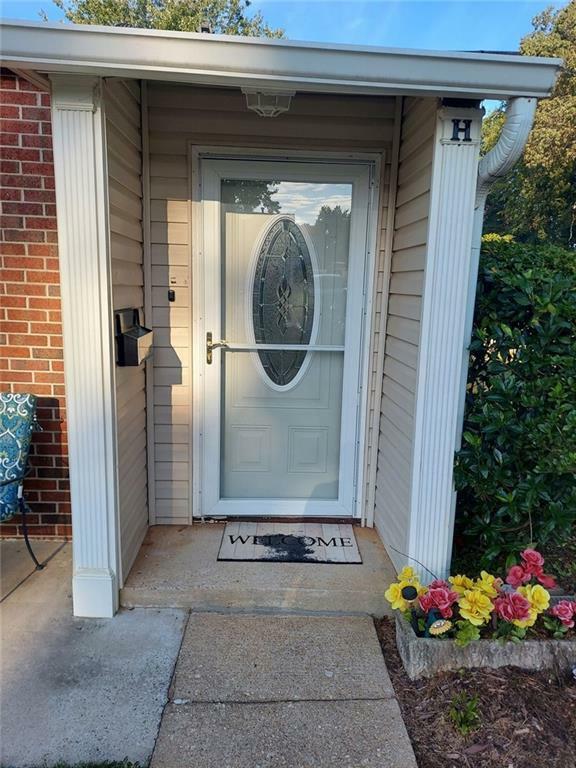 Property Photo: 636 North Avenue H-10 GA 30236