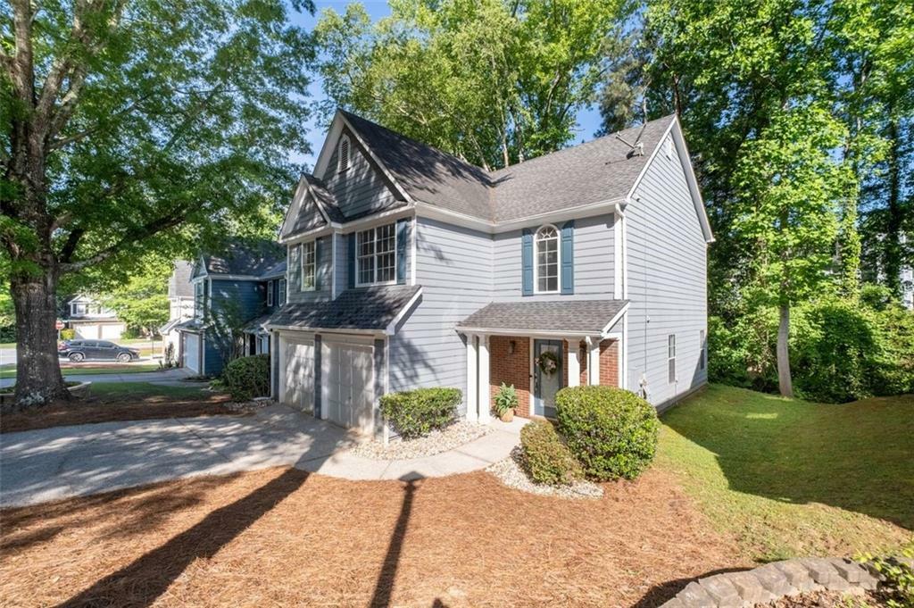 Property Photo: 3253 Strathmore Drive GA 30096