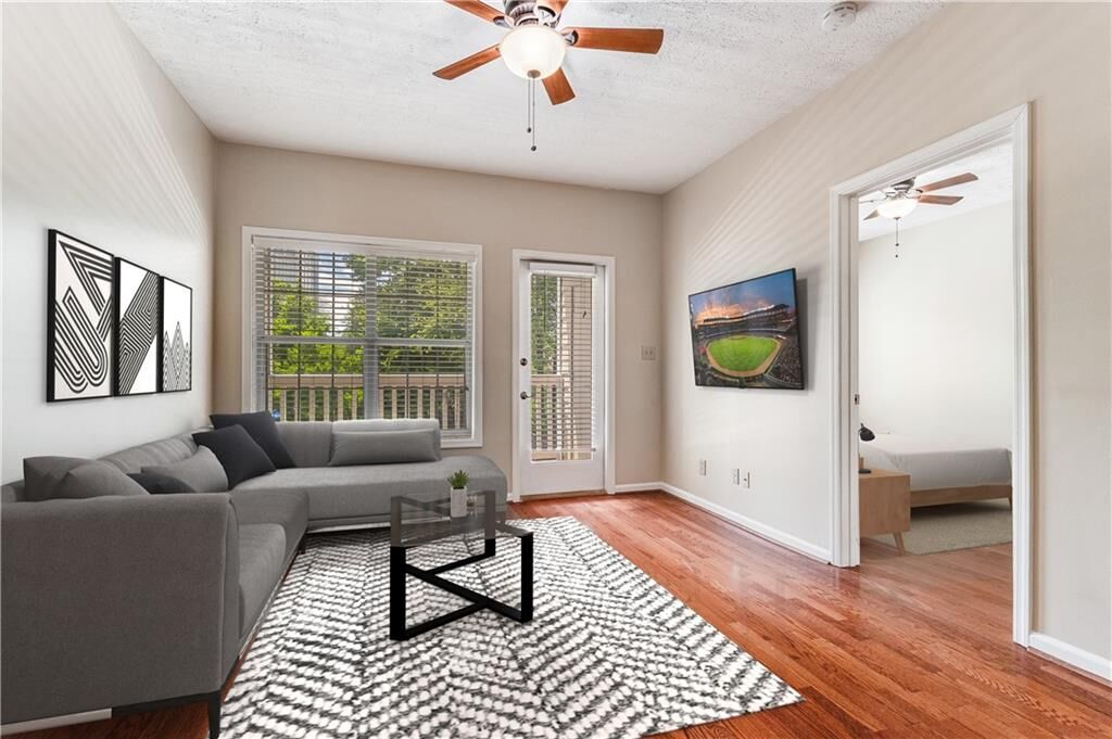 Property Photo:  1250 Parkwood Circle SE 1203  GA 30339