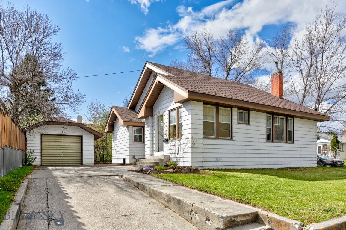 Property Photo: 725 W Callender Street MT 59047