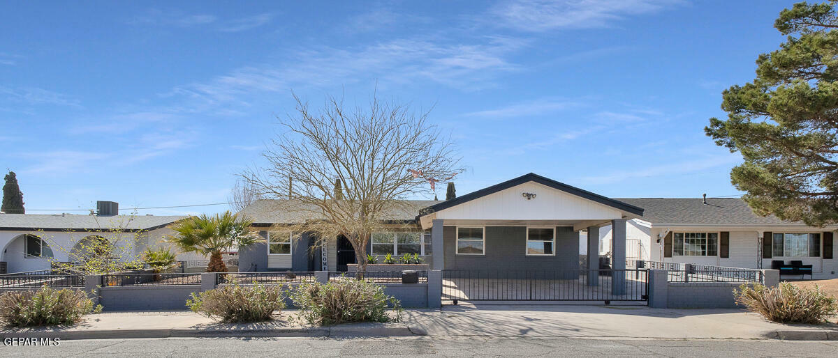 2801 Brady Place Place  El Paso TX 79935 photo