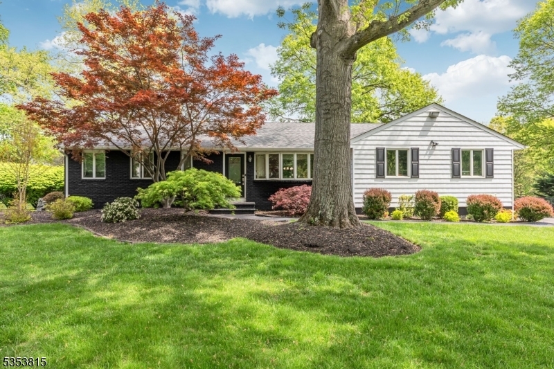 Property Photo: 16 Donsen Ln NJ 07076
