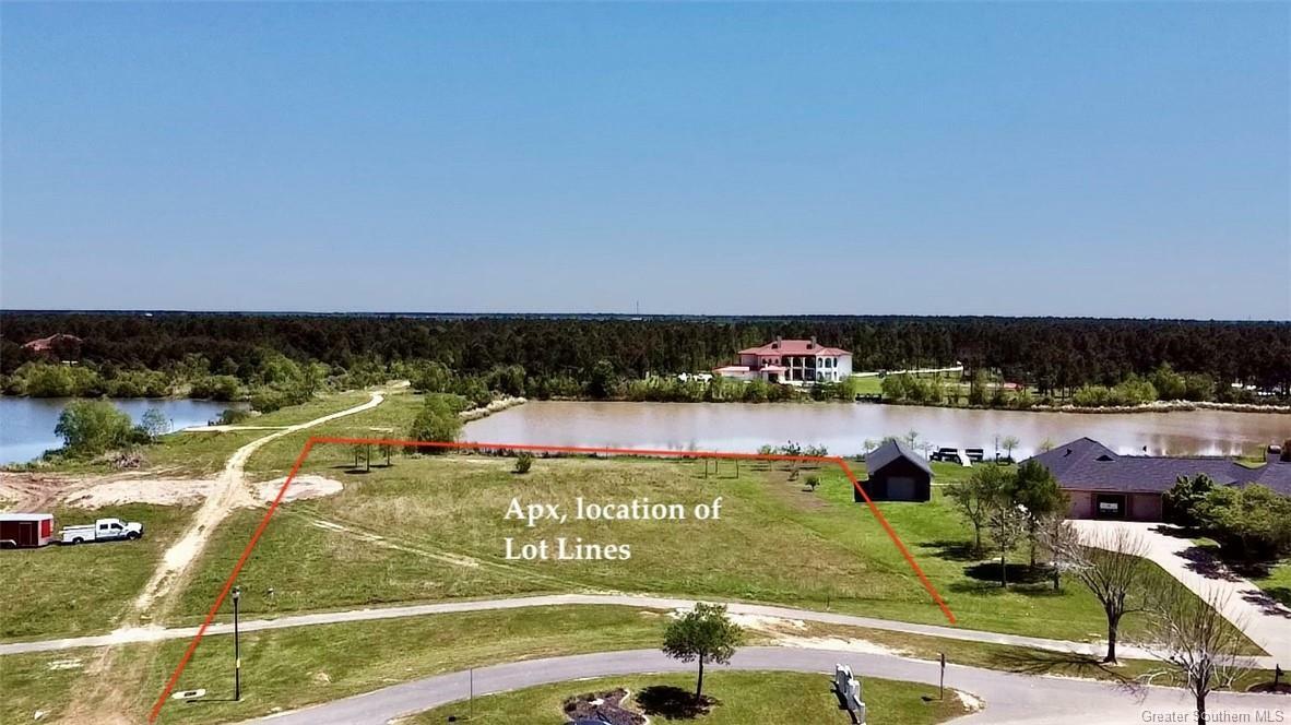 Property Photo: 5531 Waterside Drive LA 70607
