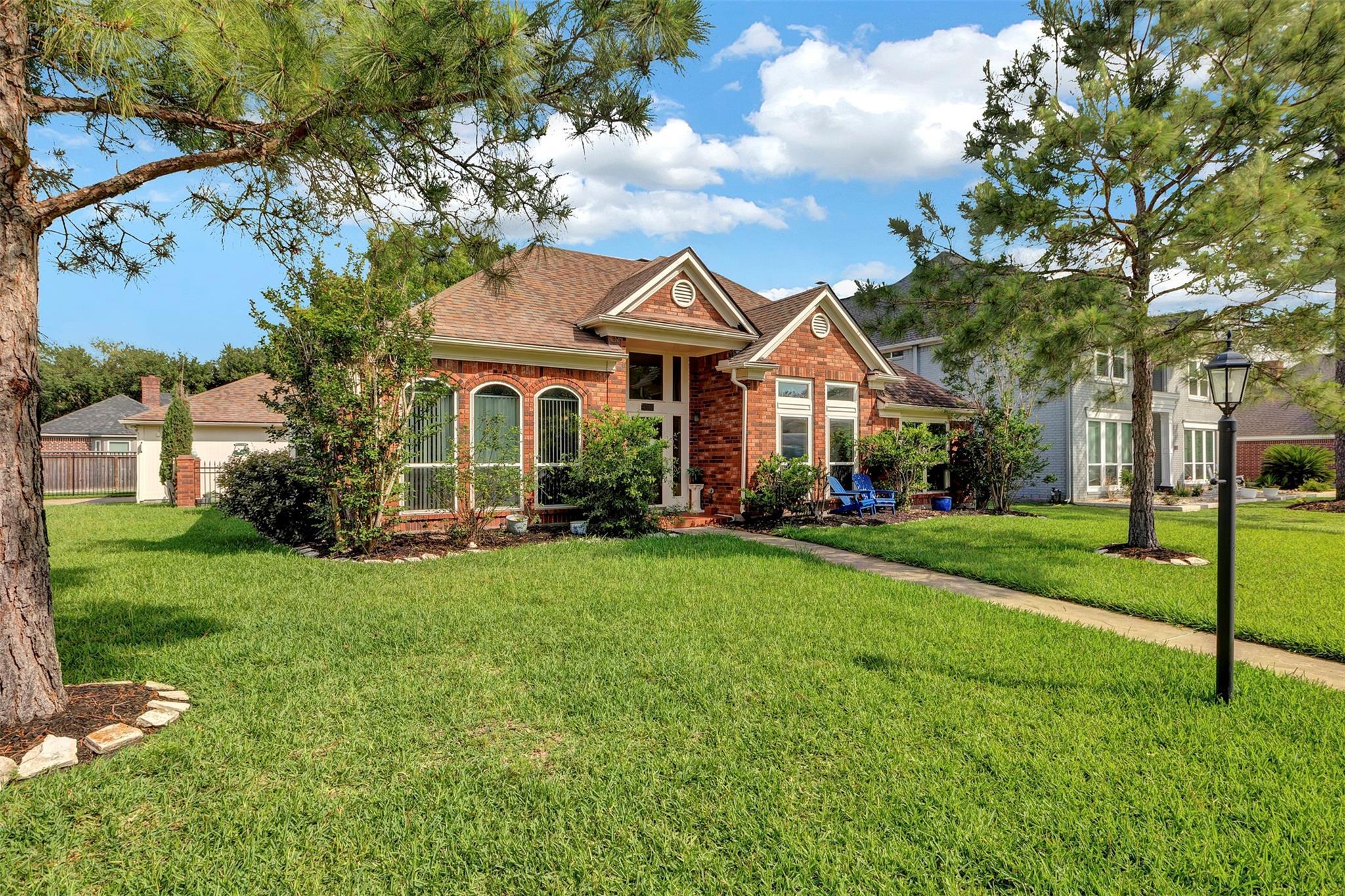 Property Photo: 2134 Kilkenny Drive TX 77581