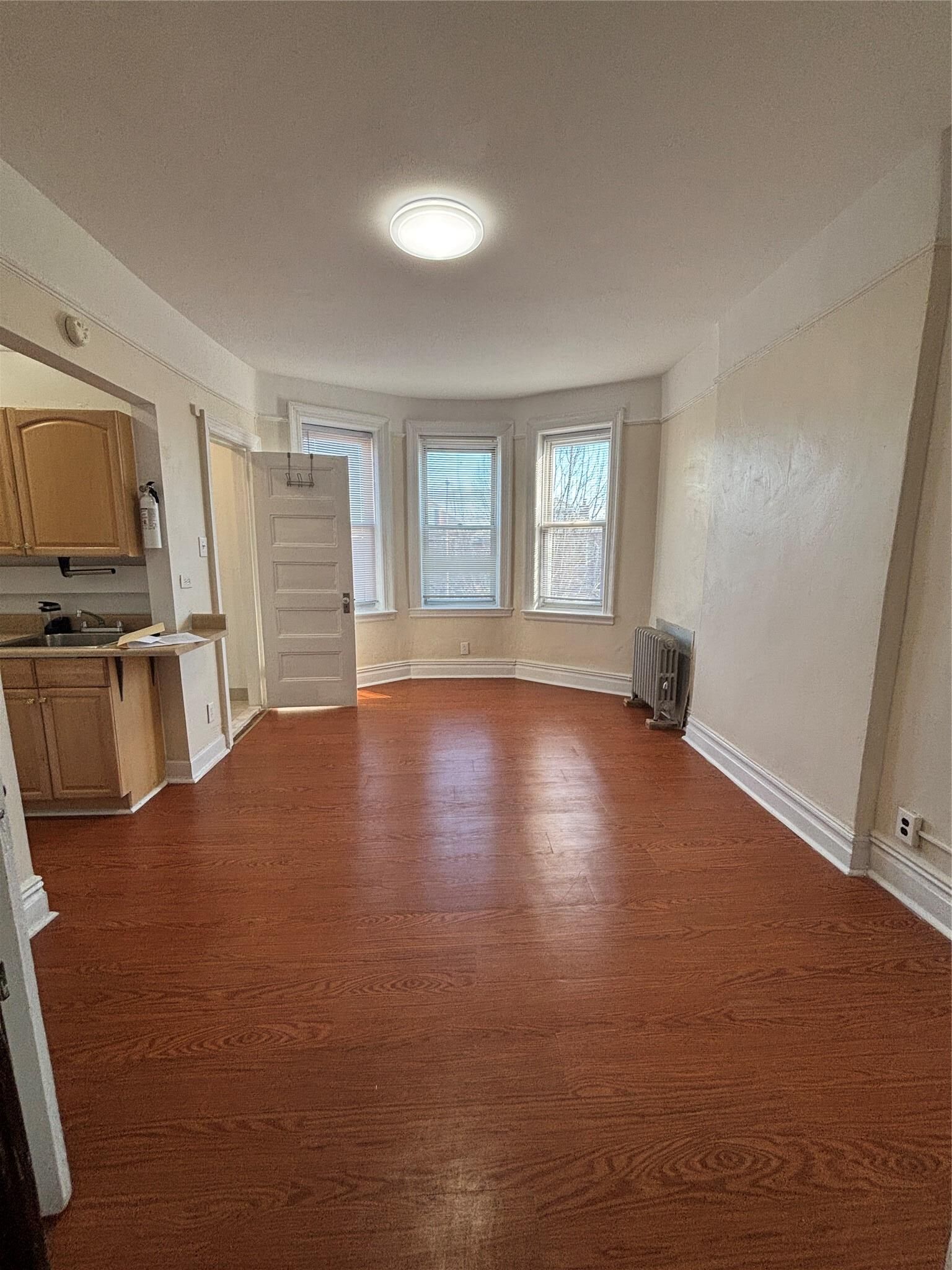 Property Photo:  2257 Chatterton Avenue  NY 10472 