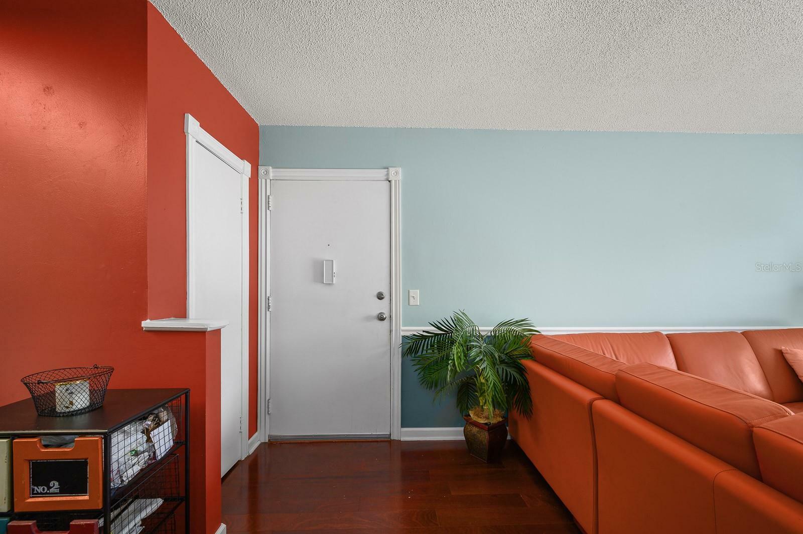 Property Photo:  1700 SW 16th Court H23  FL 32608 