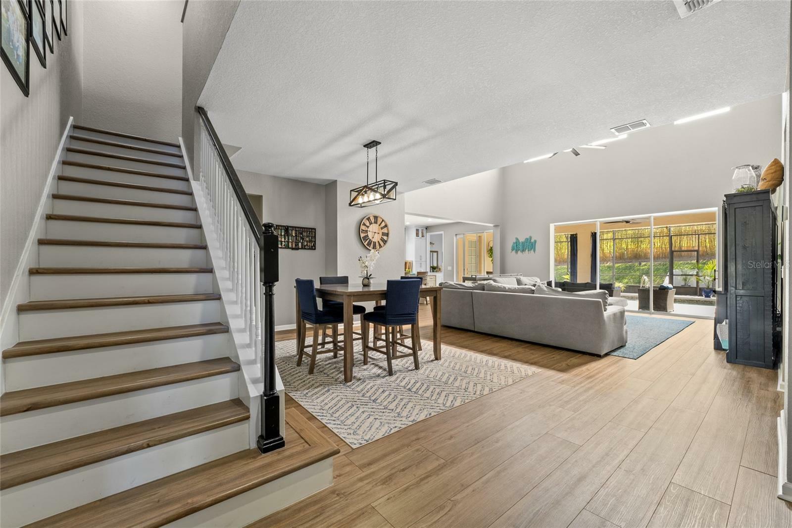 Property Photo: 2821 Columbus Avenue FL 34715