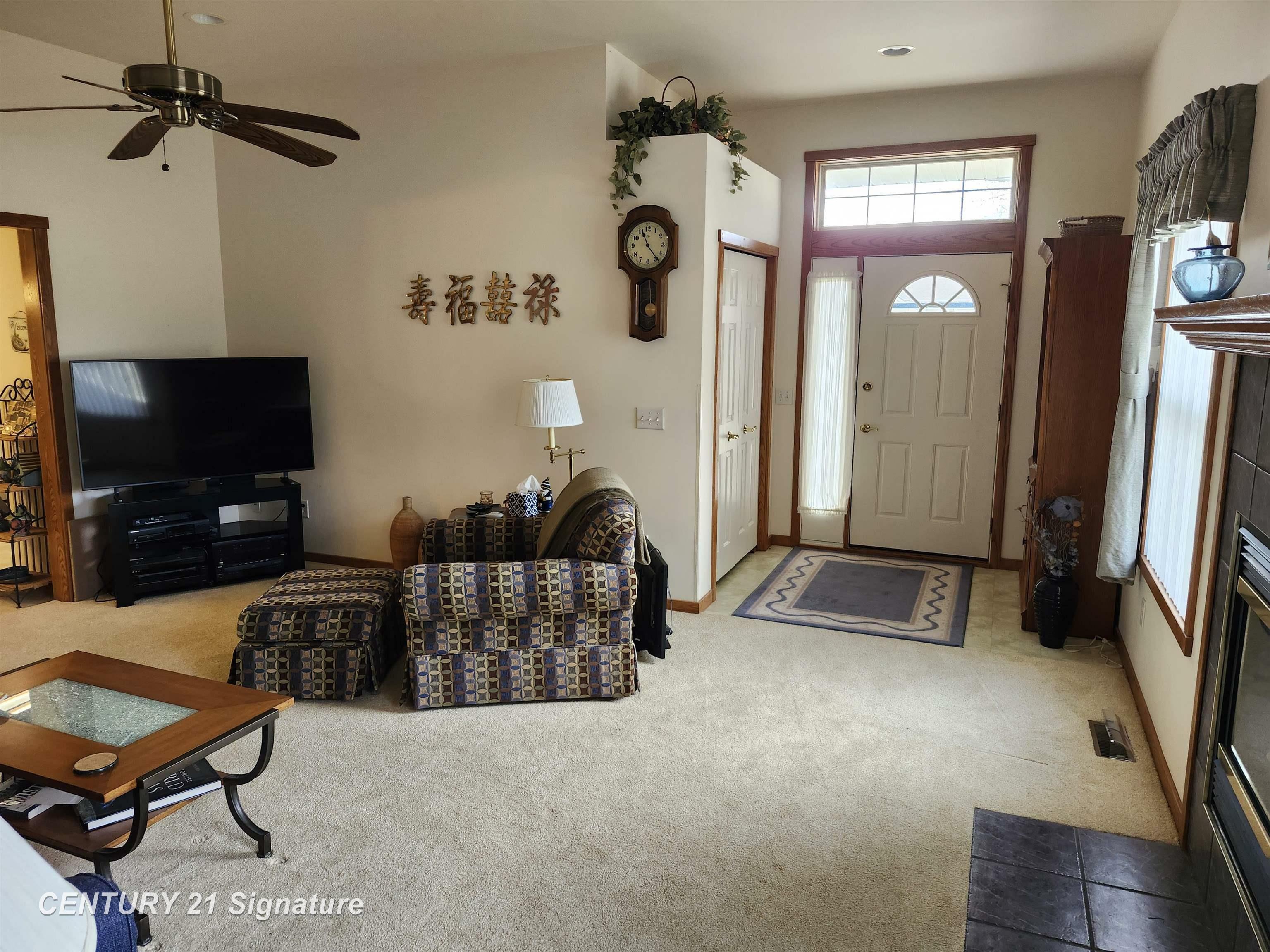 Property Photo: 4055 Creekwood Circle Street MI 48706