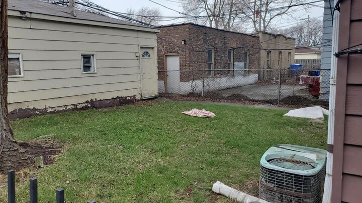 Property Photo: 6414 N Rockwell Street IL 60645