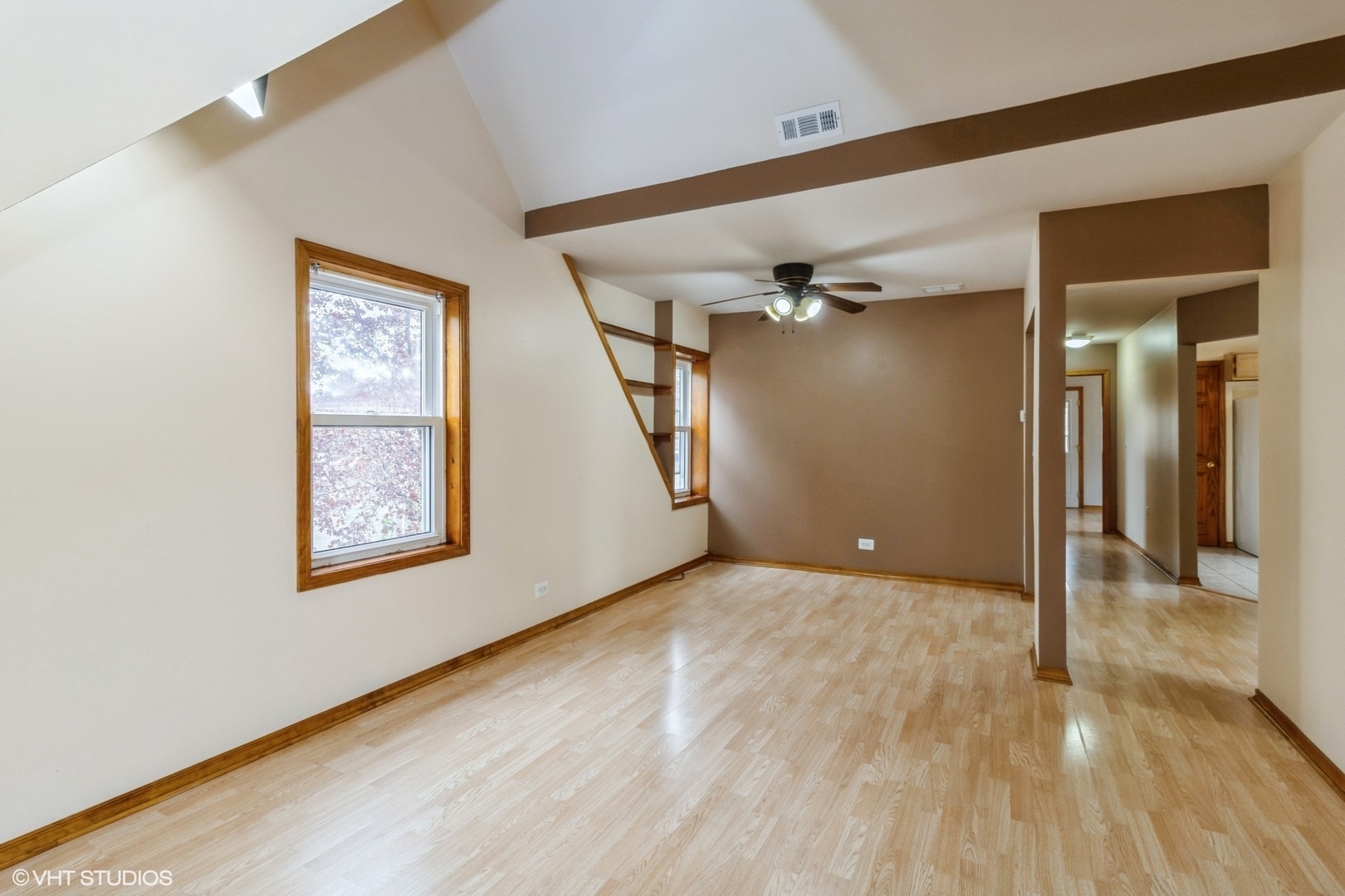 Property Photo: 4979 N Austin Avenue 2 IL 60630