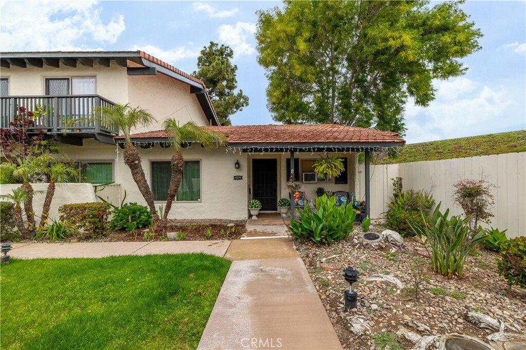 3274 Loma Riviera Drive  San Diego CA 92110 photo
